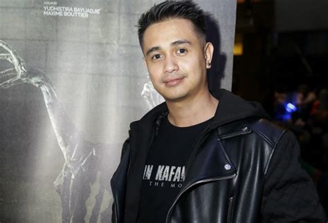 Hanya untuk dapat hidup bersamamu. Setelah Resmi Menikah, Ajun Perwira Tekuni Bisnis Film - Tabloidbintang.com
