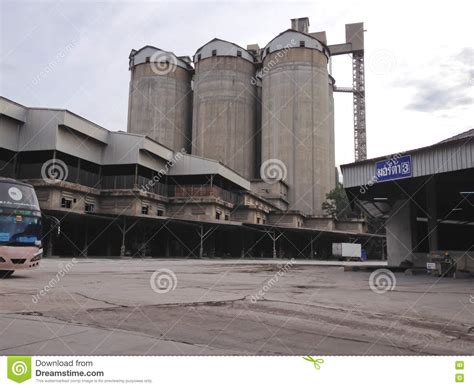 Cement packing plant editorial photo. Image of environment - 73521776