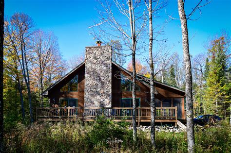 My little cabin on a trout stream in Silver Cliff, Wisconsin. : r/CabinPorn