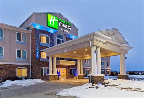 Holiday Inn Express And Suites Omaha I 80 104 ̶1̶6̶0̶ Prices
