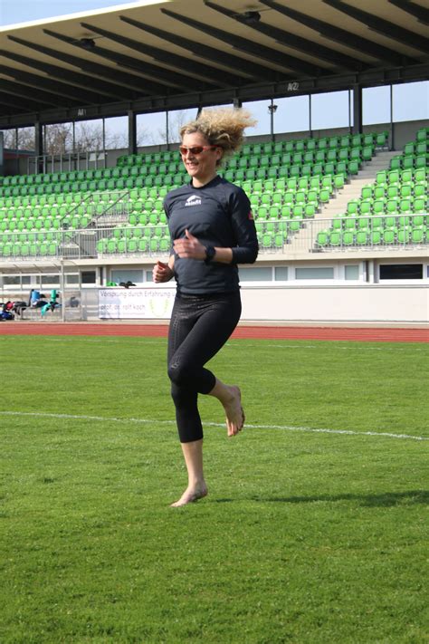 Julia Emmler Ultra Marathonläuferin Triathletin