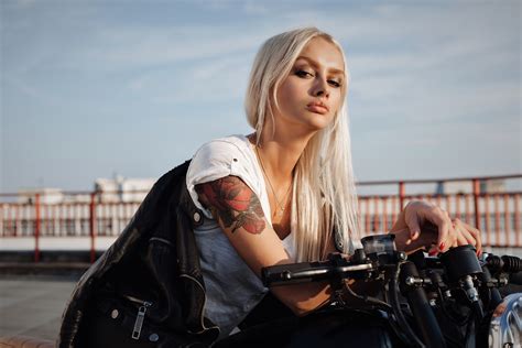 Tattoo Girl On Motorcycle 5k Hd Girls 4k Wallpapers Images