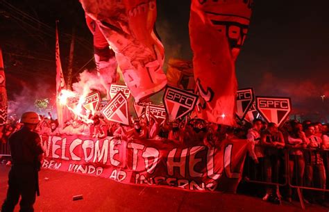 Twitter oficial do são paulo futebol clube. SPNet - "O torcedor são-paulino respira Libertadores"