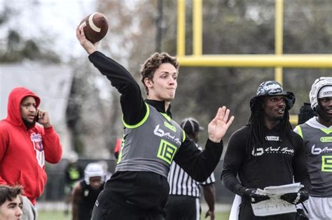 Miami Hurricanes News and Notes — Miami's top 2020 QB target decommits from Alabama