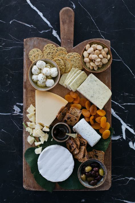 How To Style A Beautiful Cheeseboard Cheese Platter Ideas — Heather Bullard Charcuterie