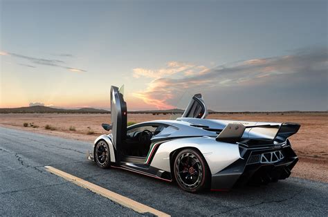 Lamborghini Veneno Doors Open Photo By Drew Phillips Photo Flickr
