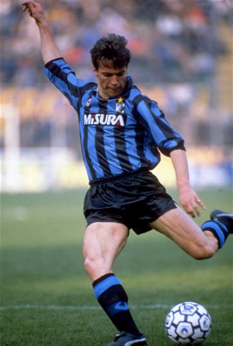 Legenda bayern munchen lothar matthaus melihat ada pertanda manuel neuer hengkang pada akhir musim ini. Football Legends: Top 20 Inter Milan Footballers of All Time