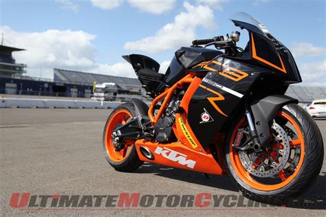 Ktm designers pulled out all the stops in the art of engine building when it came to the 1190 rc8 r. 2012 KTM 1190 RC8 R | First Ride