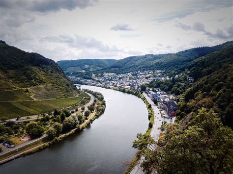 Réserver les meilleures activités à moselle, grand est sur tripadvisor : Moselle Valley Travel Guide | Travel, Travel guide, Where ...