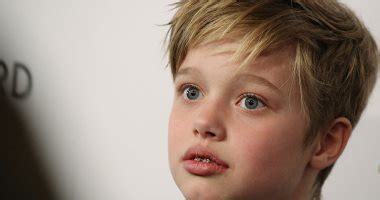 في مكانٍ بعيدٍ من هذا العالم كانت هناك انجلينا جولي بشعرٍ مجعد في فيلم a mighty heart. "شيلوه" ابنة أنجلينا جولى وبراد بيت أيقونة للأناقة.. ولهذا ...