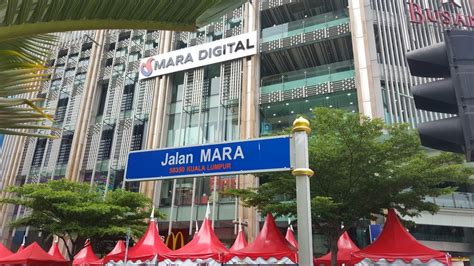 In case you don't remember, mara digital mall was set up after a dispute that took place in the popular low yat plaza where a youth allegedly stole a rm800 lenovo the mall was specifically built to encourage bumiputeras to be entrepreneurs and to give them a stepping stone into the information. Adakah kartel perniagaan berasaskan kaum sudah berakhir ...