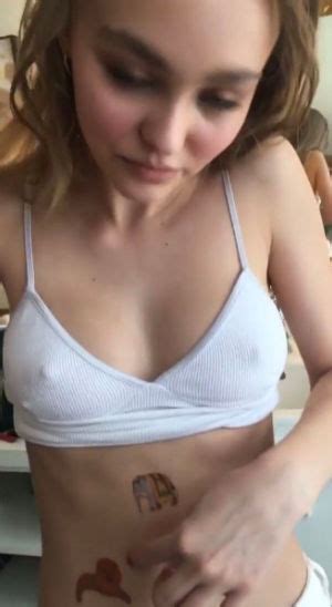 Lily Rose Depp Nude Porn Pics Leaked Xxx Sex Photos Pictoa
