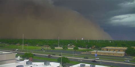 Watch Huge Dust Storm In Texas Engulf Lubbock In Time