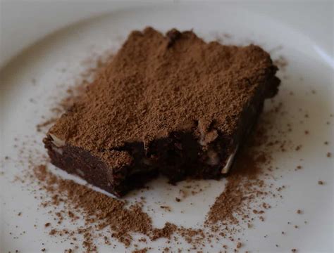 5 Ingredient Chocolate Brownie Recipe No Baking Required Treading