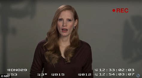 Jessica Chastain Shows Off Long Legs With Sexy Thigh Slit Daily Mail