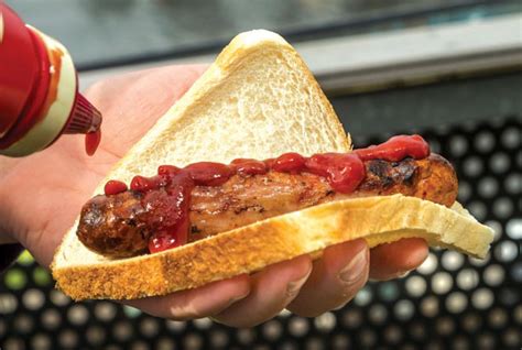 Consumers Snag Too Much Salt When Enjoying Sausage In Bread Surf