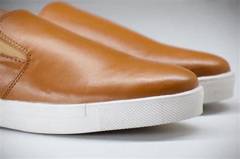 Buy Vega Tan Color Shoe 33257