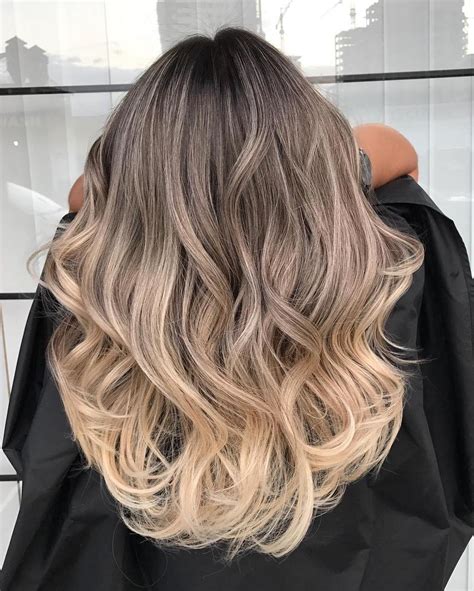 Ombre hair is as damaging as any other colouring process. 25 Ombre Hair Colors You Will Love - Short Bob Cuts