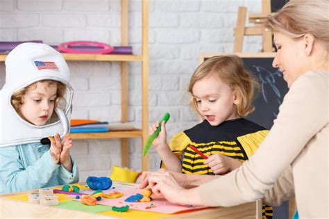 10 Juegos Con Plastilina Para Niños 🥇 Verano 2023