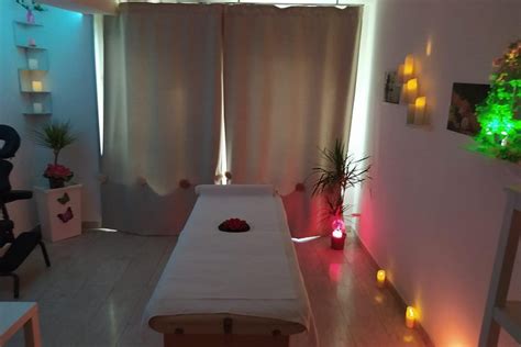 Centro Massaggi Professionali Elena Salone Di Bellezza A Prato