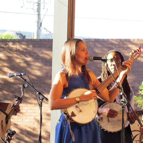 Pin by MARK DENNIS PHOTOGRAPHY on Cora Bett's Savannah | Savannah chat