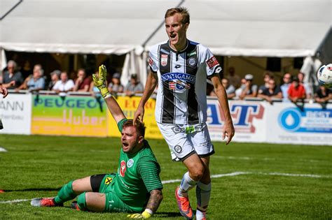 Schon kurz nach der ankunft wirkte der junge bosnier unzufrieden und unfair behandelt, weil er. Sturm Graz Spieler - Cupsieger Sk Sturm Graz Singt ...