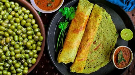 Crispy Moong Dal Dosa Recipe In Telugu How To Make Pesarattu Dosa Recipe