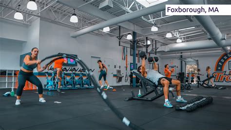 COME TO F45 TRAINING! | The BEST Workout in Boston - YouTube