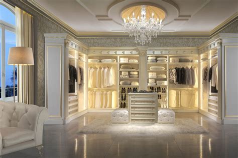 B free intimate apparel is an australian lingerie company based in melbourne. 10 things your luxury walk-in wardrobe must have