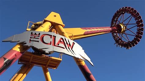 The Claw Thrill Ride At Dreamworld Gold Coast Youtube
