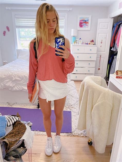 Pin By 𝐢𝐬𝐚𝐛𝐞𝐥𝐥𝐚 On Fash Cute Preppy Outfits Preppy Outfits For