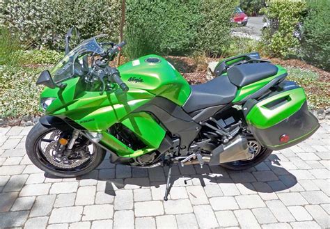 Kawasaki ninja 1000 sx (2020) review. Kawasaki Ninja 1000