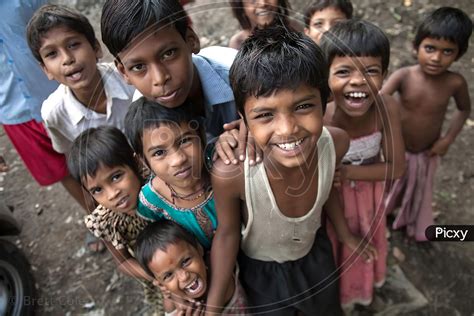 Image Of Happy Smiling Cheerful Poor Kids Of India Ry907931 Picxy