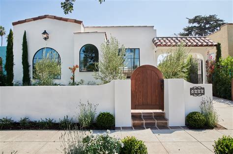 Photo 5 Of 27 In Before And After A Dilapidated Spanish Revival Home Spanish Revival Home