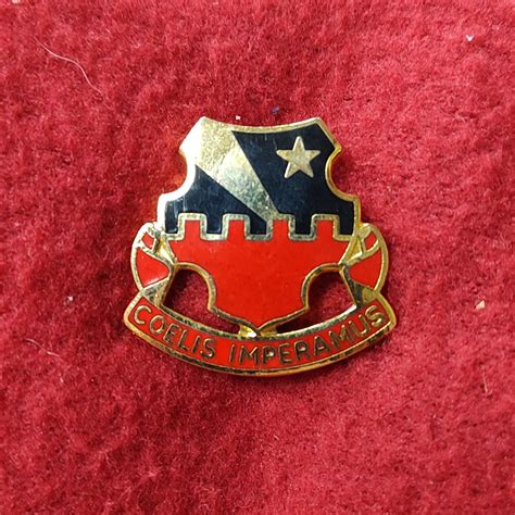 Vintage Us Army 60th Air Defense Unit Crest Pin 02cr101 Clumsy Outdoors