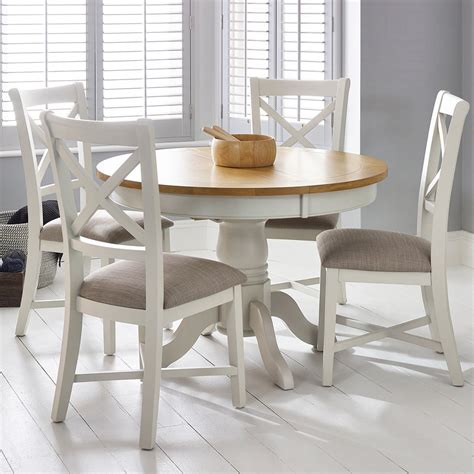 At home in a kitchen or dining room, the dining table can be paired with a variety of dining chairs to create an inviting and stylish dining atmosphere. Round extendable dining table save space in dining room
