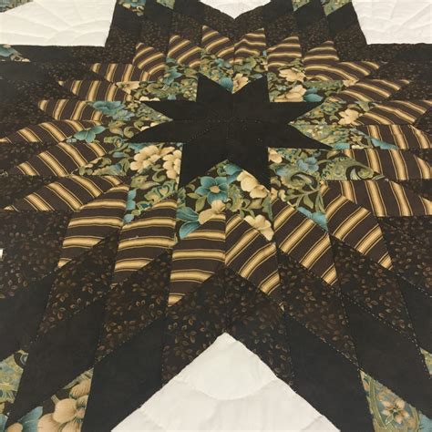 03 list list price $175.99 $ 175. Quilts FOR Sale | Log Cabin Lone Star Amish Quilt | King ...