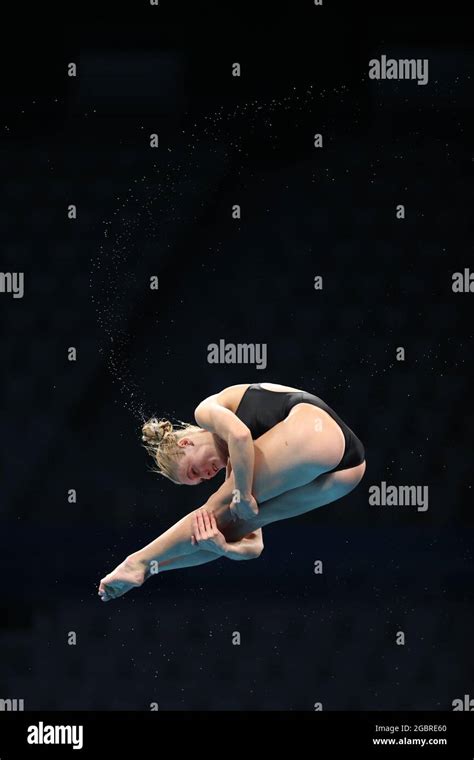 tokyo japan 5th aug 2021 schnell delaney usa diving women s 10m platform final during