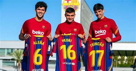 El 2 de septiembre de 2019, el fc barcelona y las palmas llegan a un acuerdo para el traspaso de pedri. Official: Barcelona confirm first-team numbers for Trincao ...