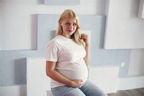 Беременные Девушки С Большим Животом Фото Красивые Telegraph