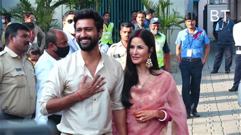 Vicky Kaushal And Katrina Kaif After Honeymoon Spotted First Time After Marriage Youtube