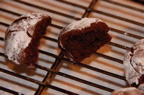Add the flour and almonds, mix until blended. Christmas Cookie Recipe: Mexican Hot Chocolate Cookies ...