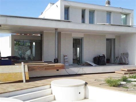 Bitte farbe der gewünschten tür wählen (beispiele) diese lösung ist für anspruchsvolle kunden und wird in den systemen ponzio pe68 und ponzio pe78n verwendet. CIEFFE FINESTRE - Ponzioaluminium - Finestre, Persiane ...