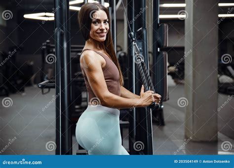 Fitness Woman Pumping Up Booty Legs Muscles Stock Image Image Of Outquot Exercising