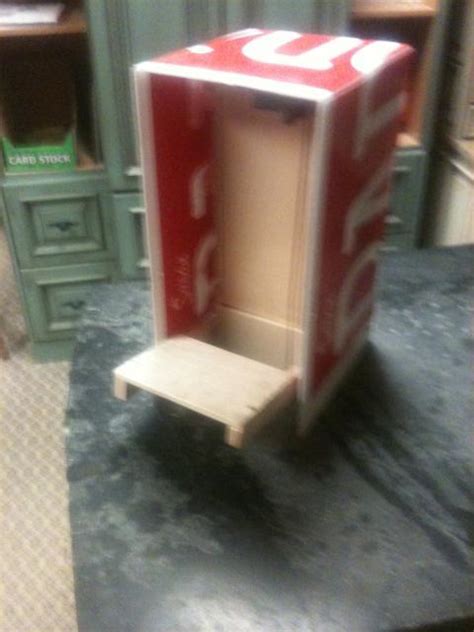 Diy bird feeder rain cover. Rat Proof Chicken Feeder - Page 4