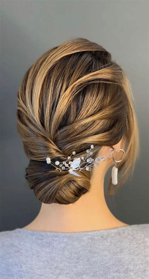 Trendiest Updos For Medium Length Hair To Inspire New Looks Smooth Updo