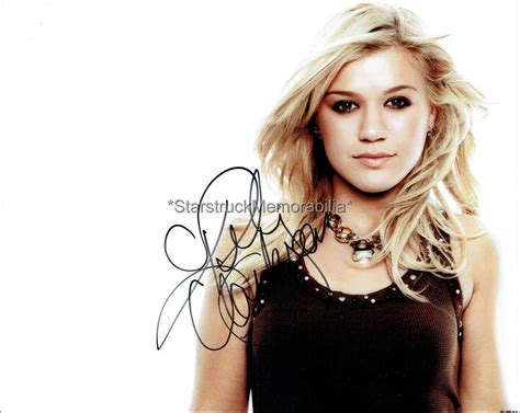 kelly clarkson autograph piece by piece breakaway hand signed 10x8 photo music