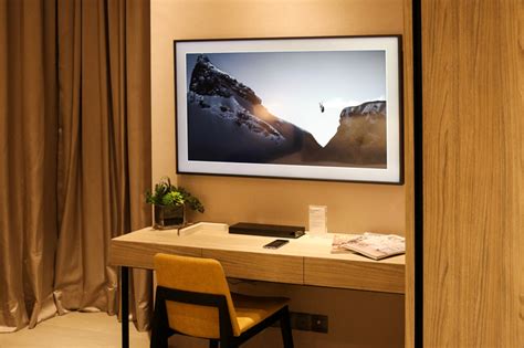 Find over 100+ of the best free samsung tv images. Samsung unveils The Frame - HardwareZone.com.my