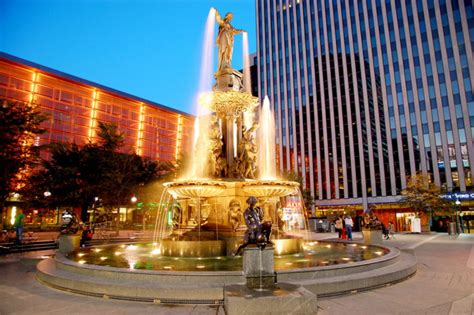 The site will also incorporate a traditional village square, complete streets and bicycle/pedestrian connectivity. 11 Things To Do On Cincinnati's Charming Fountain Square