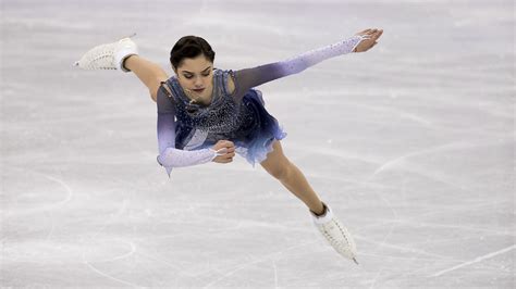 Russian Figure Skater Evgenya Medvedeva Sets New World Record At Winter